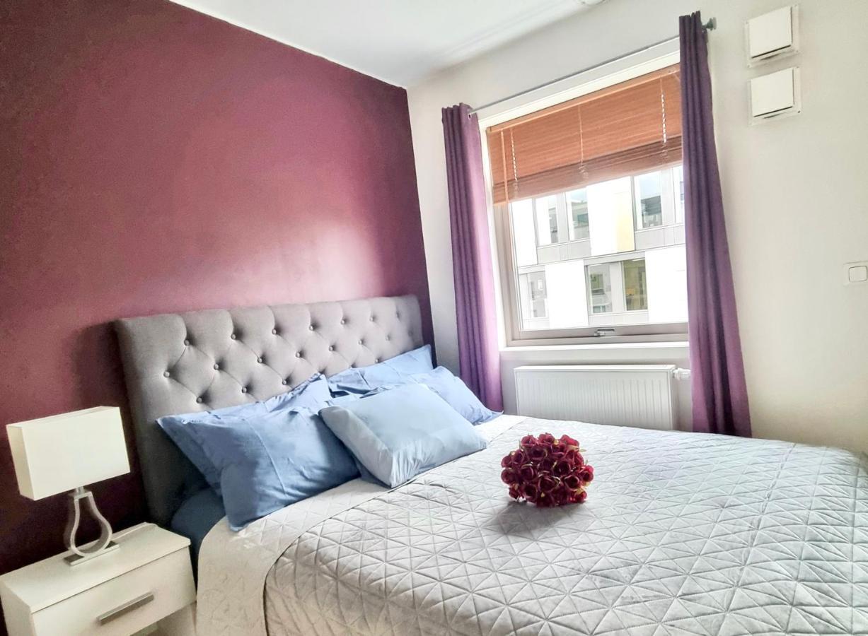 Lejlighed Demims - Location & Parking